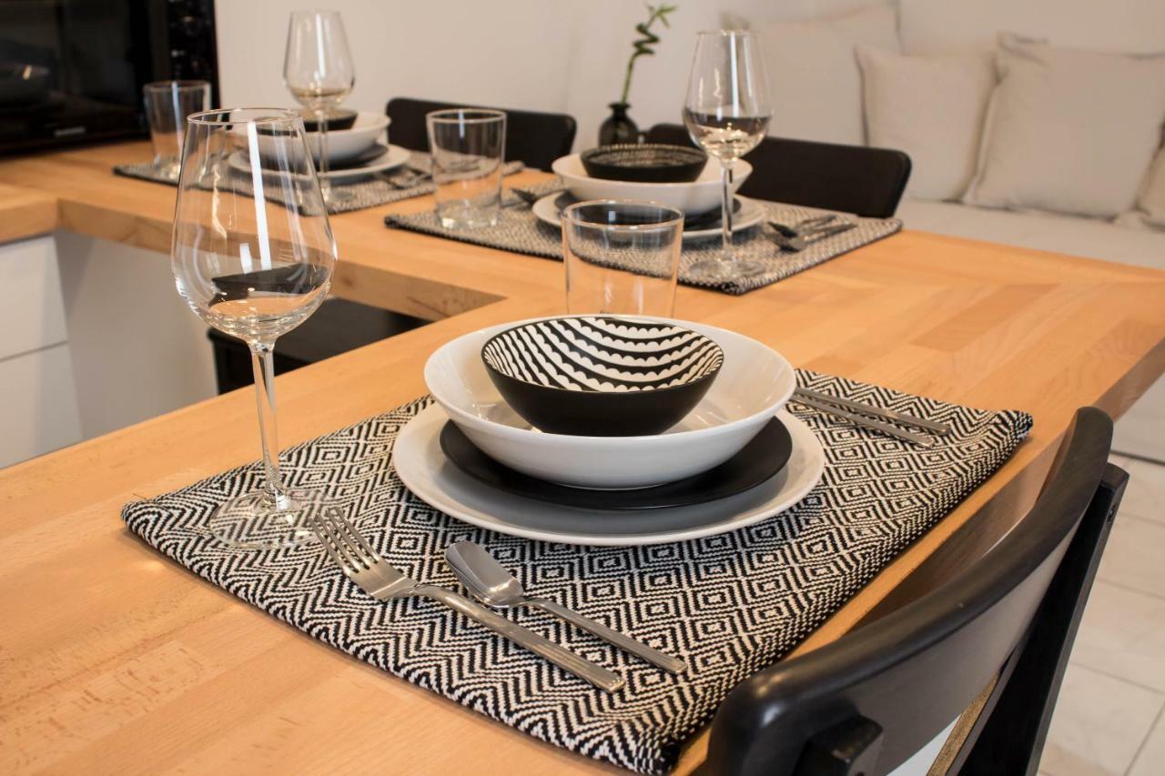Super Stylish Apartments In Syntagma Square! Athen Exterior foto